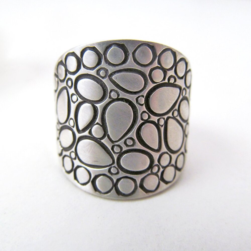 Unique Textured Sterling Silver Band Ring Size 6